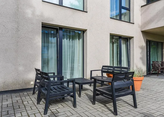 Diana With Terrace Παλάγκα